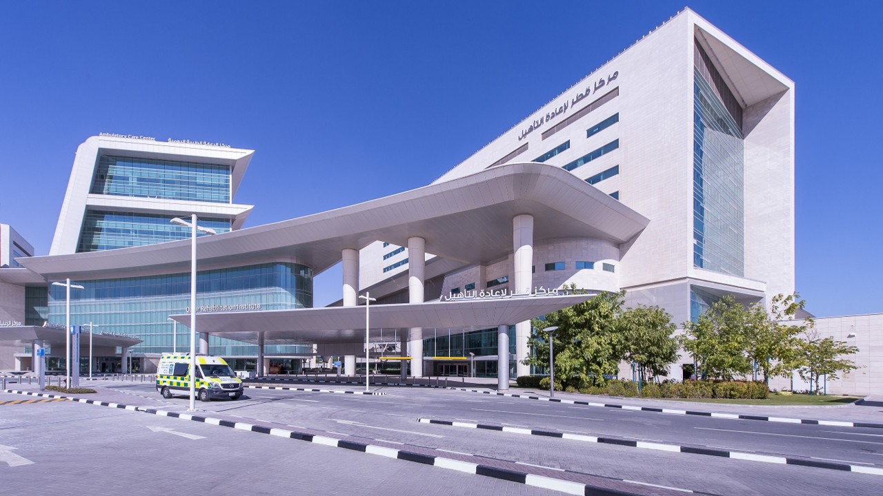 International Clinical Fellowship of Dr. Bartosz Brzoszczyk at an EAA Center in Qatar